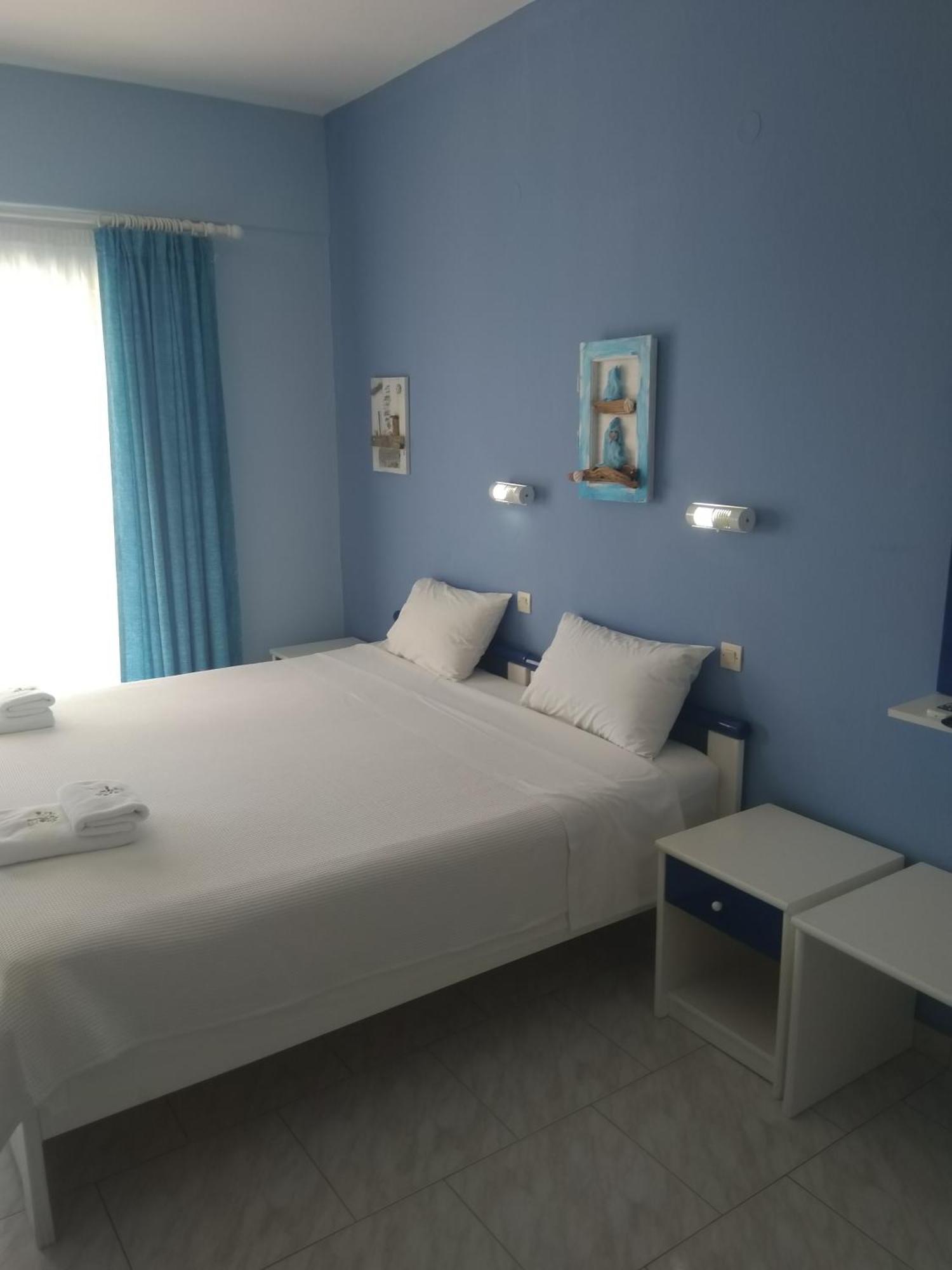 Seaside Studios Paralia Dionisiou Værelse billede