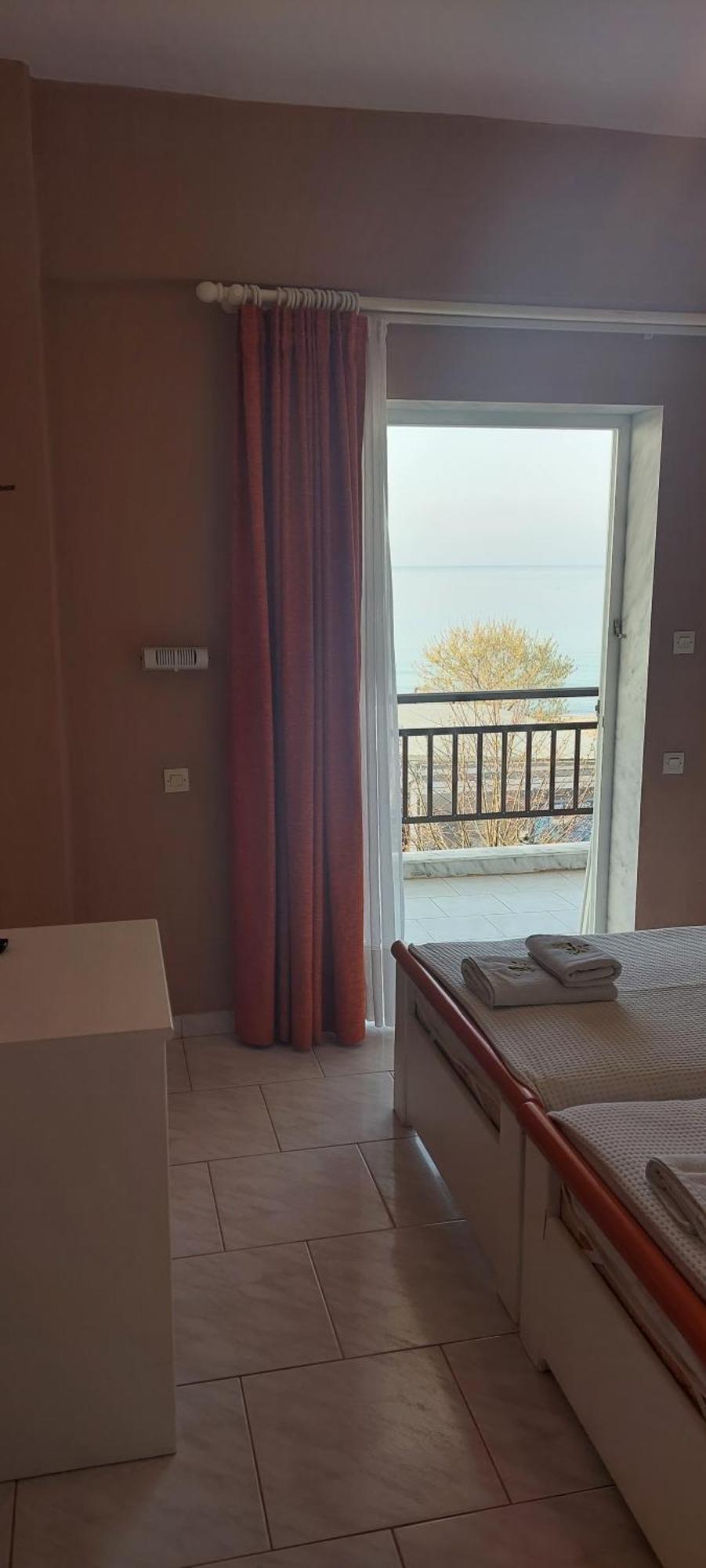 Seaside Studios Paralia Dionisiou Værelse billede